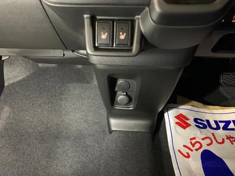 Suzuki Spacia Gear