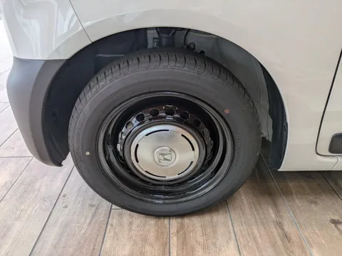 Honda N-BOX Joy