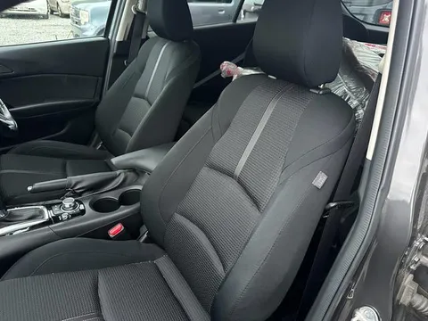 Mazda Axela Sport