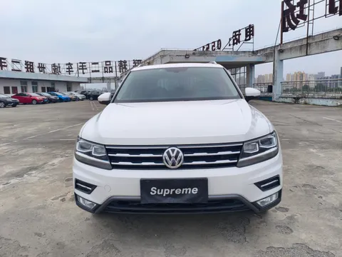 Volkswagen Tiguan L