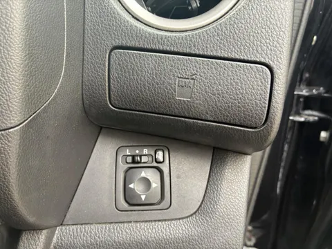 Mitsubishi eK Space Custom