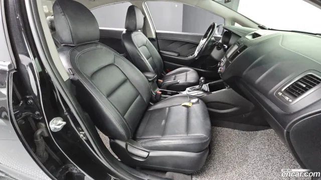 Kia Cerato (K3)