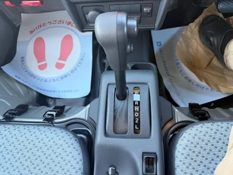 Suzuki Carry Track