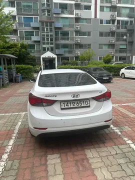 Hyundai Elantra (Avante)