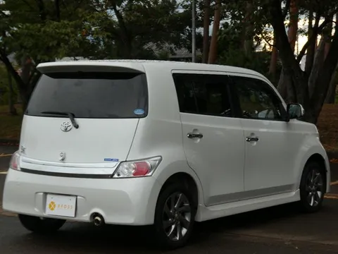 Toyota bB
