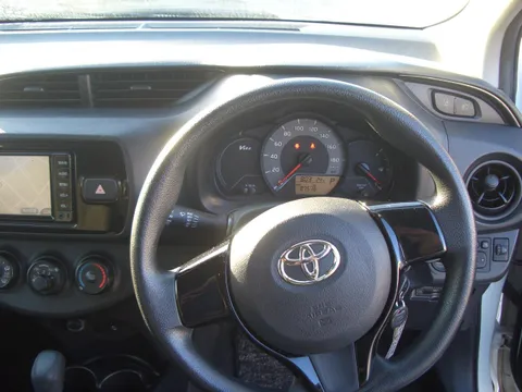 Toyota Yaris (Vitz)