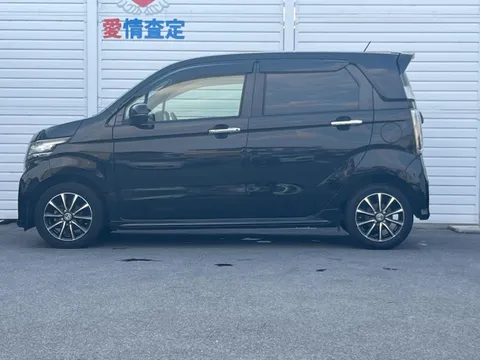 Honda N-WGN Custom
