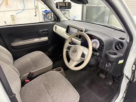 Daihatsu Mira Tocot