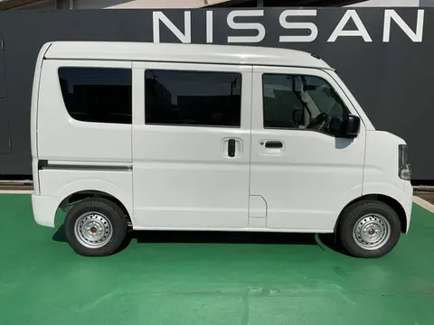 Nissan Clipper