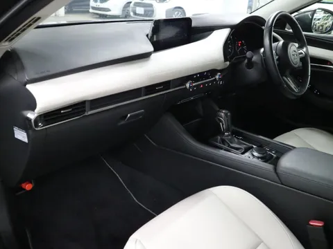 Mazda MAZDA3 Sedan
