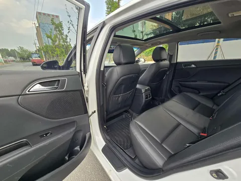 Hyundai Mistra