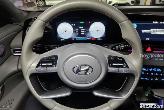 Hyundai Elantra (Avante)
