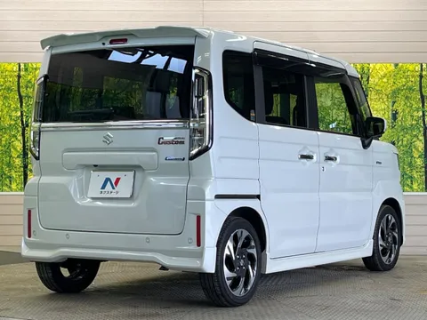 Suzuki Spacia Custom