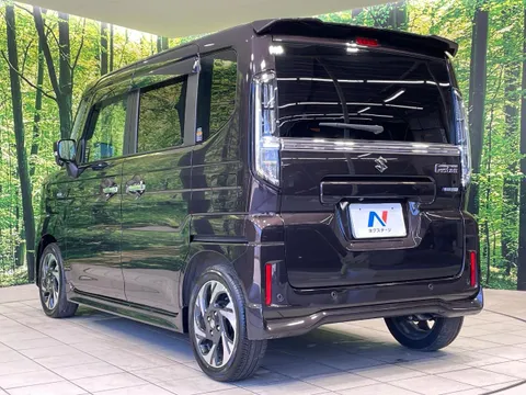 Suzuki Spacia Custom