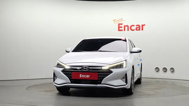 Hyundai Elantra (Avante)