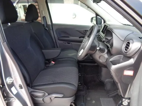 Mitsubishi eK X