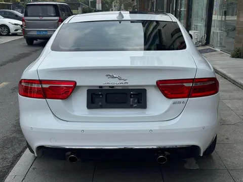 Jaguar XEL