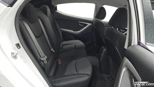 Hyundai Elantra (Avante)