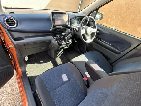 Mitsubishi eK X