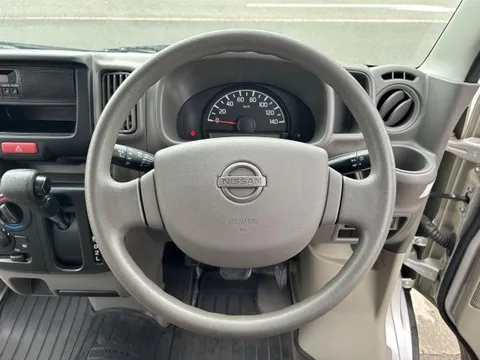 Nissan Clipper