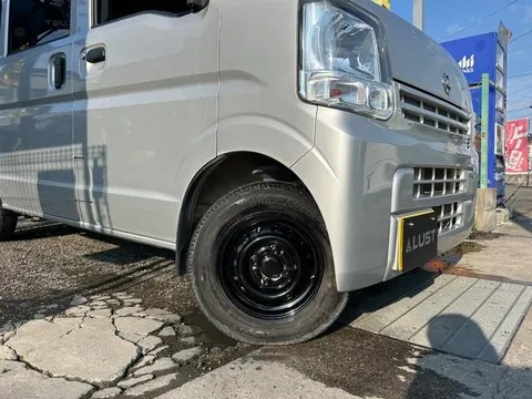 Nissan Clipper