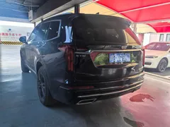 Cadillac XT6