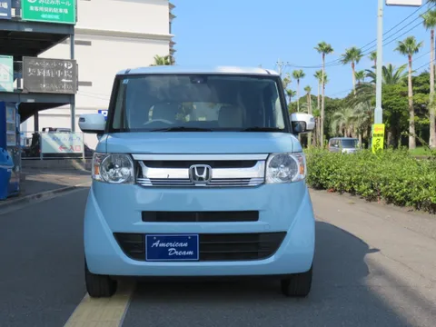 Honda N-BOX Slash