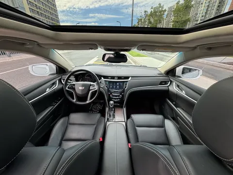 Cadillac XTS
