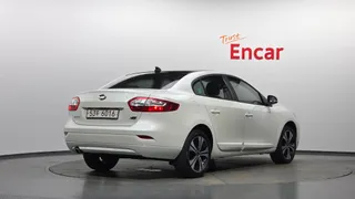 Renault SM3