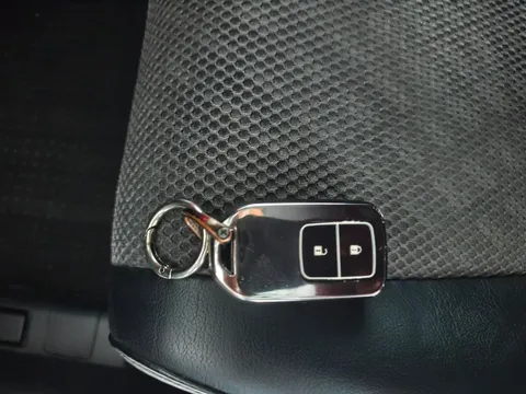 Honda Jade