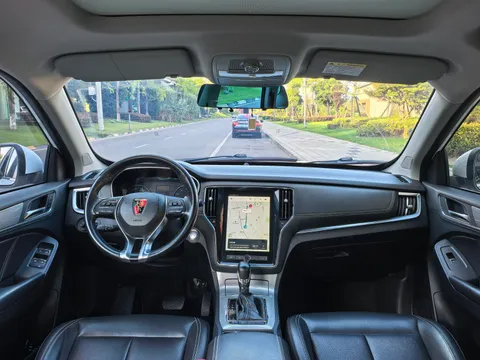 Roewe RX5