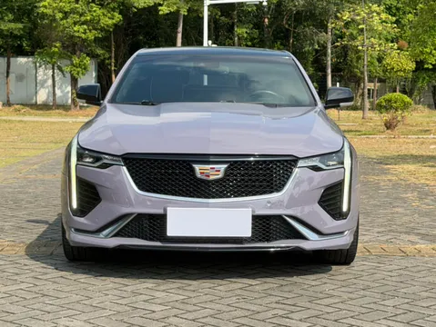 Cadillac CT4