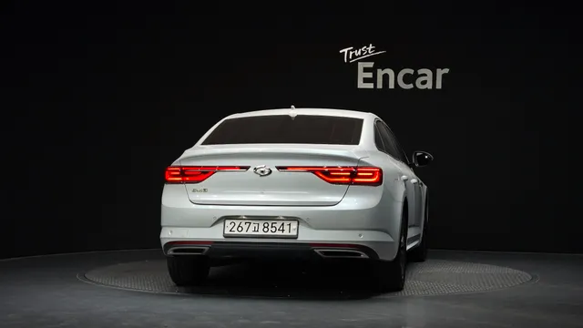 Renault Talisman (SM6)