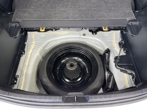 Toyota Yaris (Vitz)