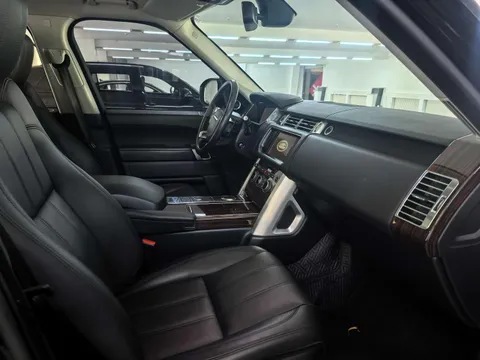 Land Rover