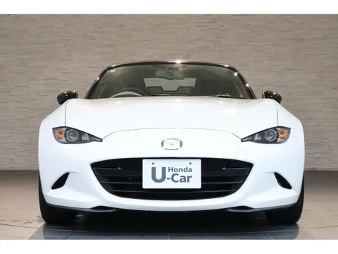 Mazda MX-5 (Roadster)
