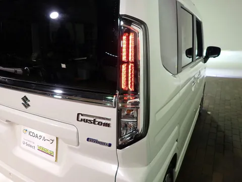 Suzuki Spacia Custom
