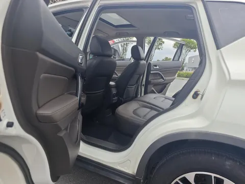 Gac GS4