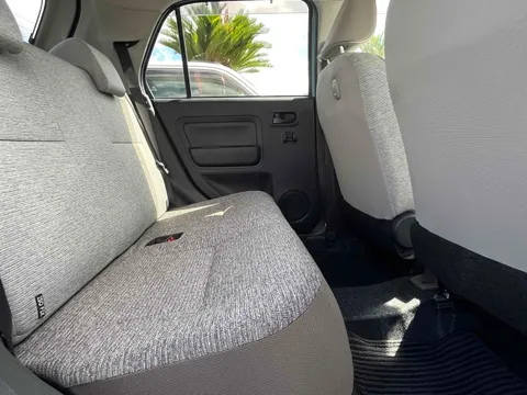 Daihatsu Mira Tocot