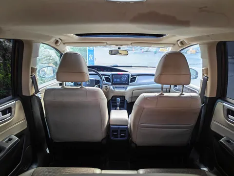 Honda Jade