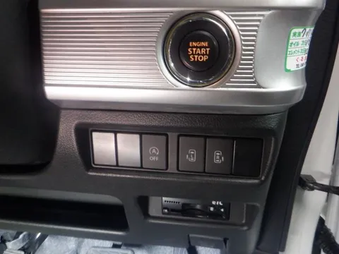 Suzuki Spacia Custom