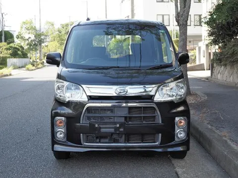 Daihatsu Tanto Exe