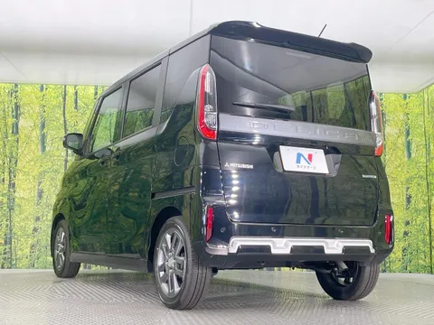 Mitsubishi Delica Mini