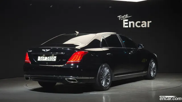 Genesis G90 (EQ900)