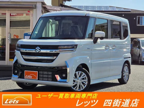 Suzuki Spacia Custom