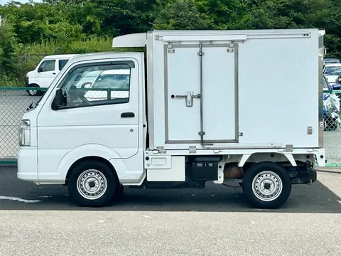 Nissan Clipper Truck