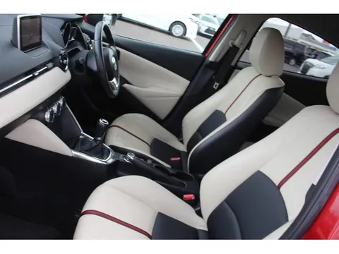 Mazda Mazda2 (Demio)