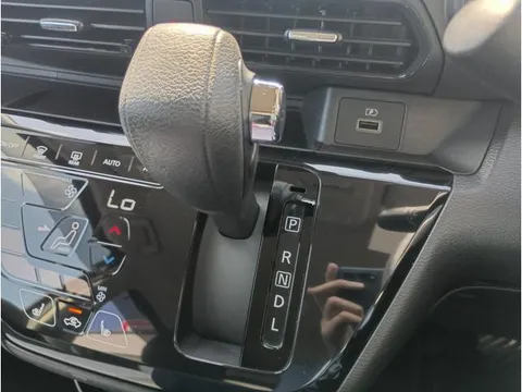 Mitsubishi eK X