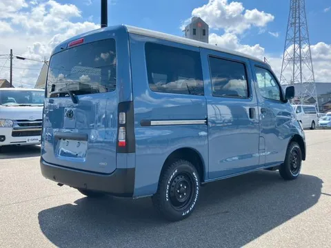 Toyota TownAce Van