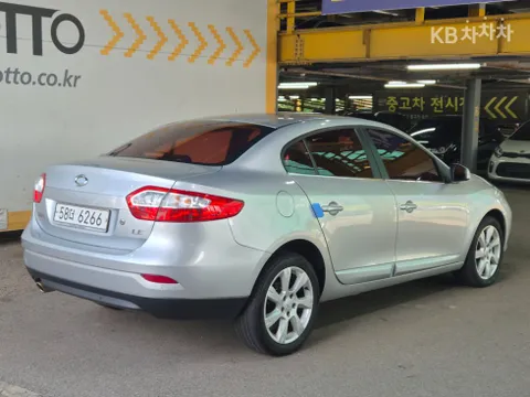 Renault SM3